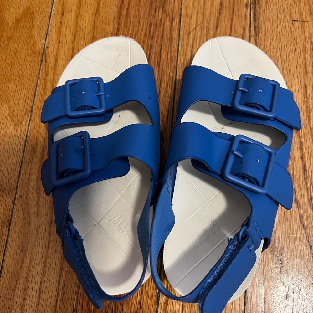 Zara boys sandals 11